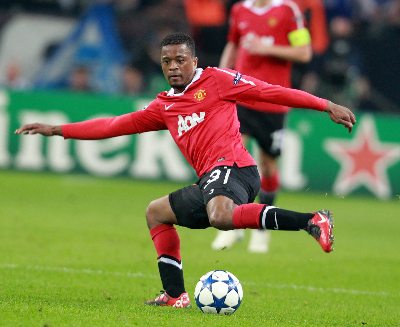 许多艺术家 许多艺术家